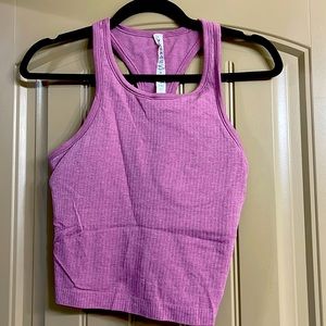 Ebb to street crop tank size 8